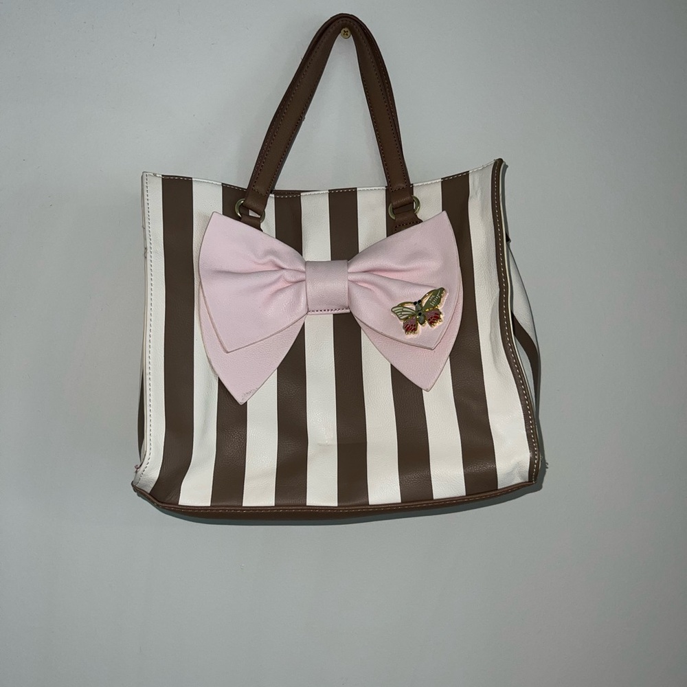 Betsy Johnson striped purse